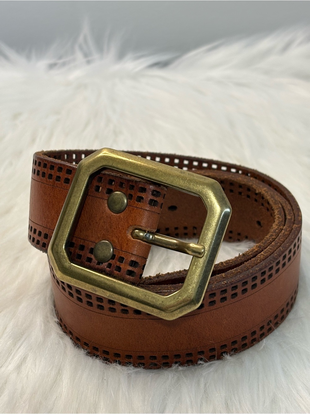 (130)Women's Tan Leather Belt with Antiqued Brass Buckle